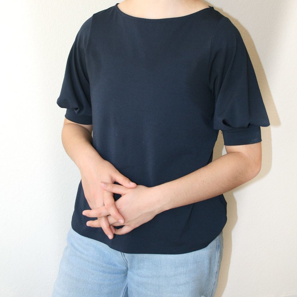 H&M Navy Blue Puff Sleeve Tee - Size S